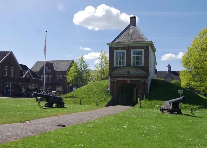 Lunet Den Bosch - Vught Couette-café Bois-le-Duc