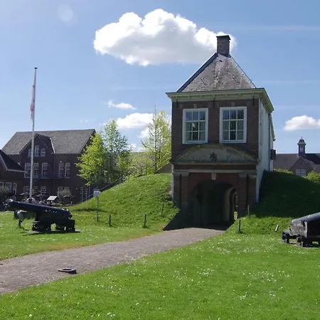 Lunet Den Bosch - Vught Bed and Breakfast 's-Hertogenbosch (Den Bosch)